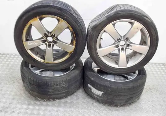 R19 alloy rim