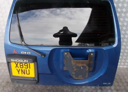 Mitsubishi Pajero Truck tailgate 