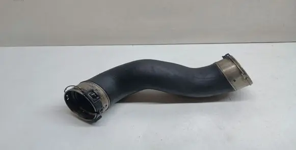 BMW 6 F12 F13 Intercooler hose/pipe 8516509