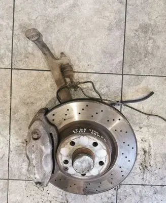 Mercedes-Benz S W221 Front wheel hub