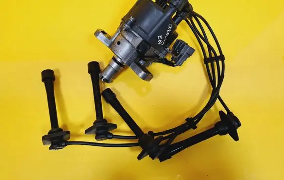 Toyota Corolla E100 Spark distributor 19020-11340