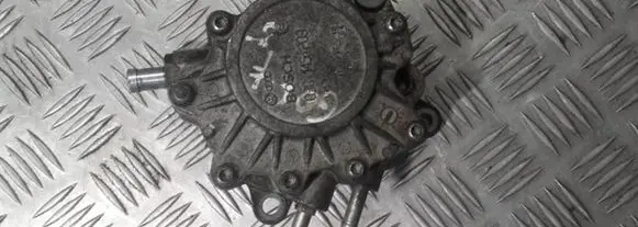 Vacuum pump