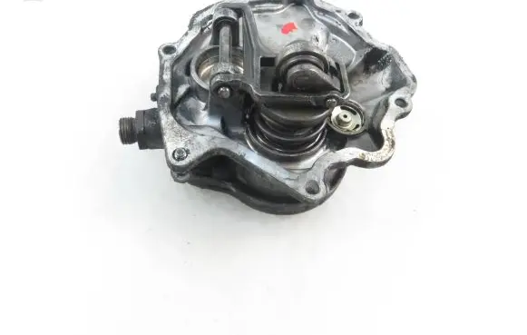 Mercedes-Benz E W124 Vacuum pump