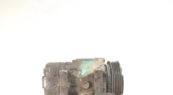 Renault Megane I Air conditioning (A/C) compressor (pump)