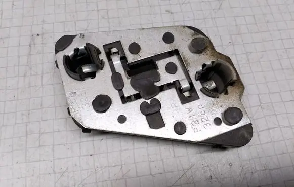 Tail light part