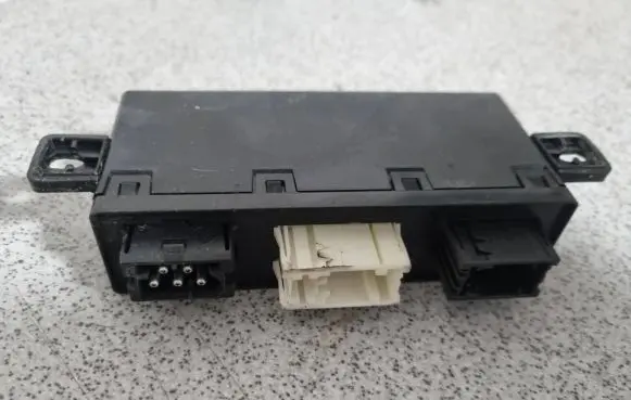 BMW 7 E38 Door control unit/module 61358378769 110187