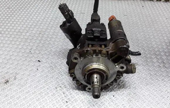 Mazda 2 Fuel injection high pressure pump 9641852080