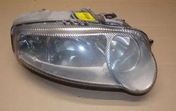 Alfa Romeo 147 Headlight/headlamp