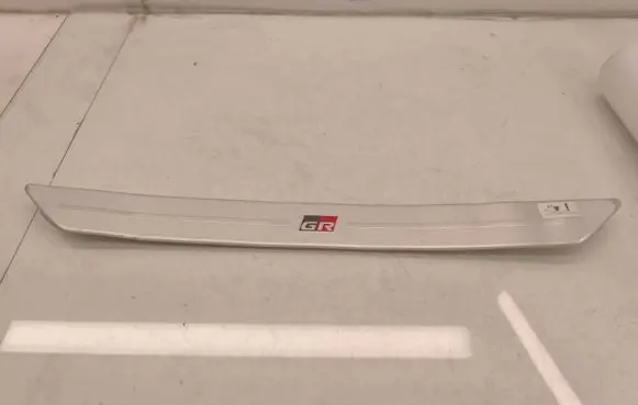 Toyota C-HR I Front sill trim cover 67913YY470