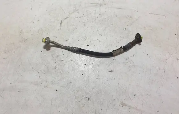Volvo S80 Air conditioning (A/C) pipe/hose 31250464