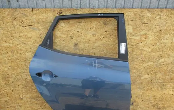 Hyundai ix20 Rear door