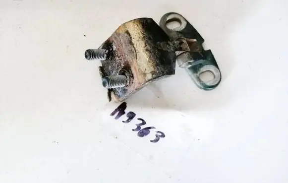 Seat Alhambra (Mk1) Rear door lower hinge
