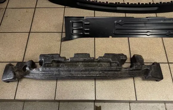 Hyundai i40 Front bumper foam support bar 865203Z000