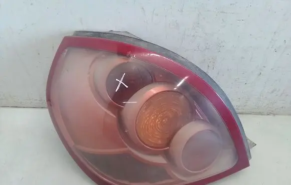 Nissan Almera N16 Rear/tail lights