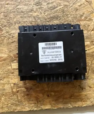 Porsche Cayenne (9PA) Other control units/modules 7L5937049D