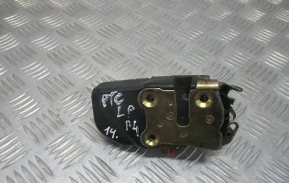 Chrysler PT Cruiser Front door lock