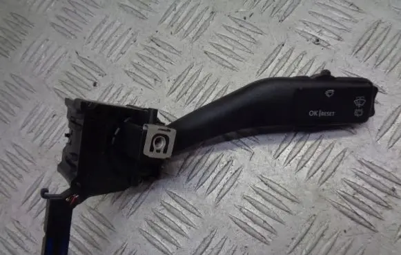Volkswagen Touran I Wiper switch 1K0953519A