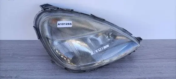 Mercedes-Benz A W168 Headlight/headlamp A1688200461