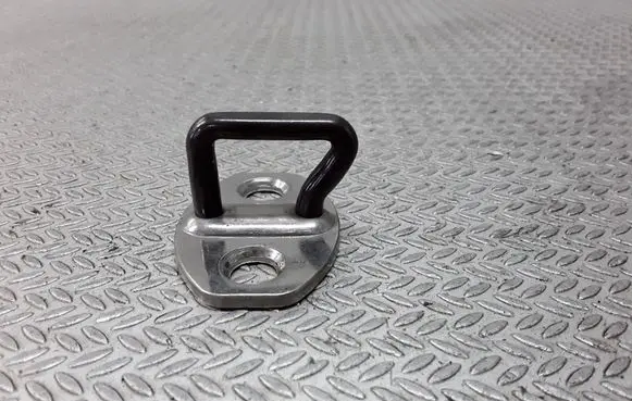Volkswagen Jetta VI Front door lock loop/hook striker 5K0837033