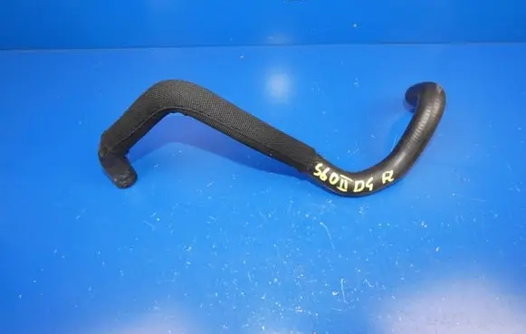 Volvo S60 Engine coolant pipe/hose