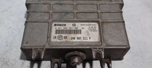 Volkswagen Golf III Engine control unit/module 1H0907311P 0261203707708