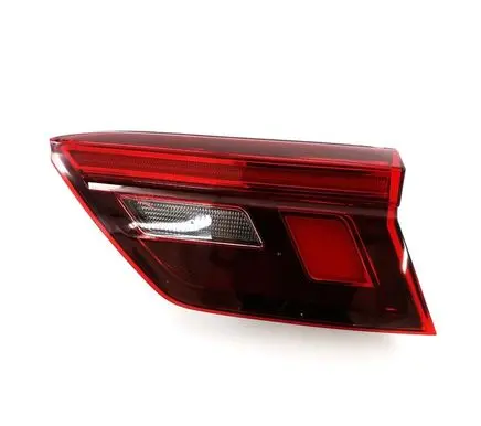 Volkswagen Tiguan Rear/tail lights 5NA945094F
