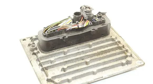 Ford Fiesta Engine control unit/module 4S6112A650SE