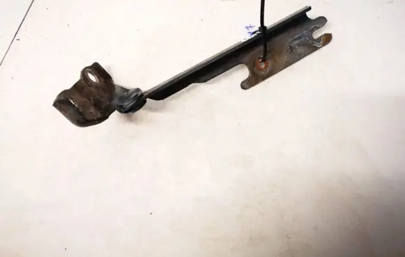 Mazda 323 Engine bonnet/hood hinges