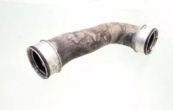 Intercooler hose/pipe