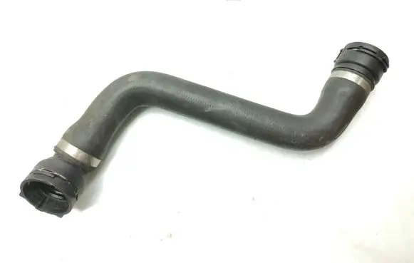 BMW 5 F10 F11 Engine coolant pipe/hose 7789742