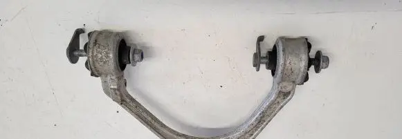 Jaguar XE Front lower control arm/wishbone GX733084
