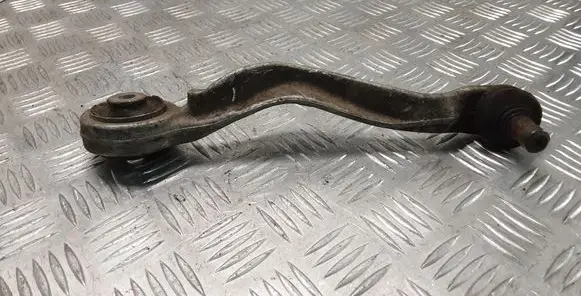 Volkswagen PASSAT B5.5 Front control arm 4D0407512F