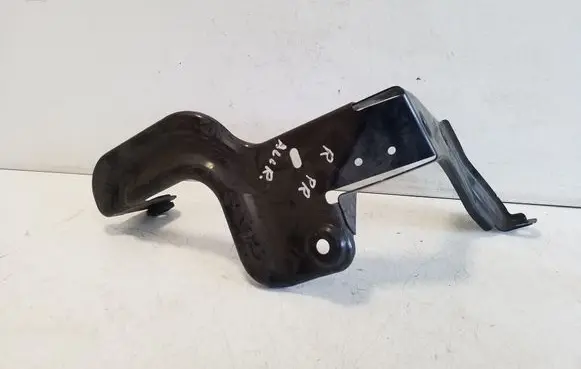 Audi A6 S6 C6 4F Intercooler pipe mounting bracket 4F0145814C