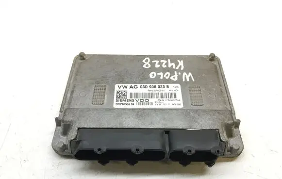 Volkswagen Polo IV 9N3 Engine control unit/module 03D906023B K4228