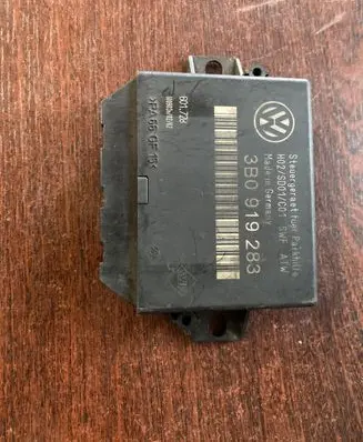 Volkswagen PASSAT B5.5 Parking PDC control unit/module 3B0919283