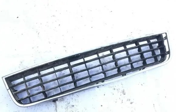 Audi A6 S6 C5 4B Front bumper lower grill 4b0807683