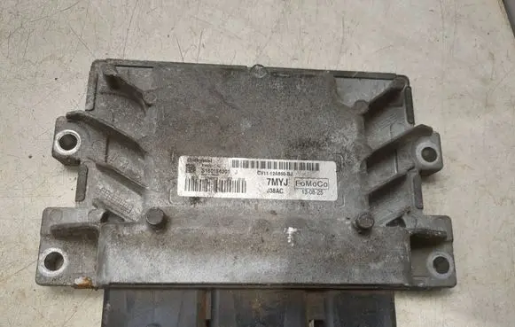 Ford B-MAX Engine control unit/module CV1112A650BJ S180156201J
