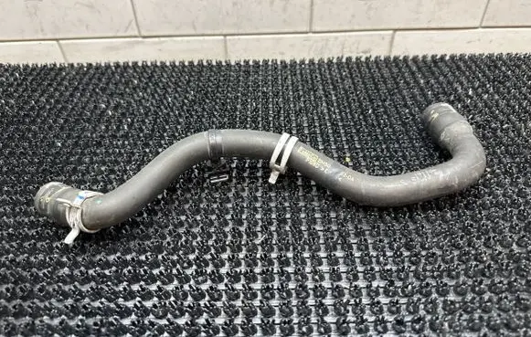 Volvo V60 Engine coolant pipe/hose P108D