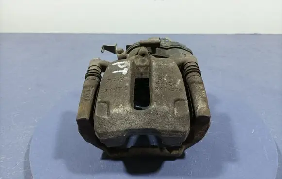 Audi A4 S4 B7 8E 8H Rear brake caliper 6870572