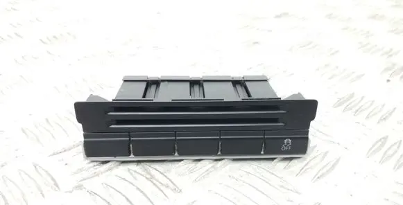 Traction control (ASR) switch
