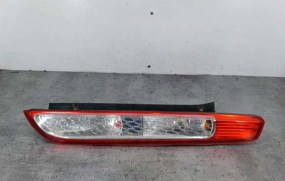 Ford Focus Rear/tail lights 8M51-13404-A