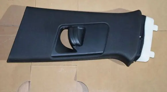 Porsche Macan (95B) Other sill/pillar trim element 