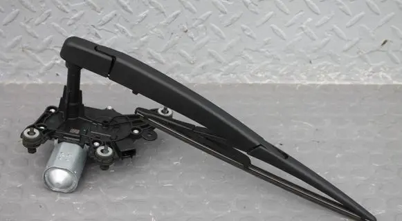 Nissan Qashqai J12 Rear window wiper motor VALEO-287106UA0A 287106UA0A