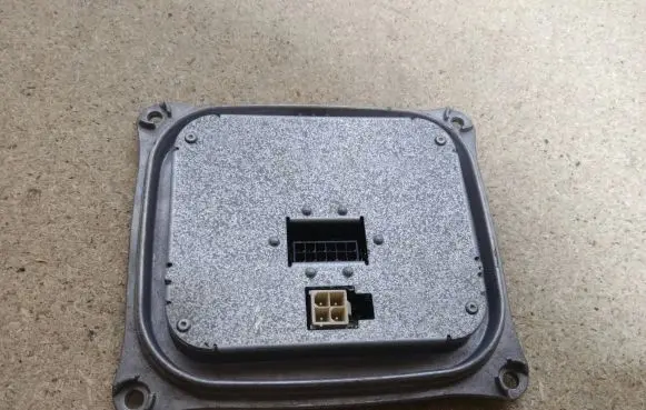 Peugeot 308 Headlight ballast module Xenon 30732940300