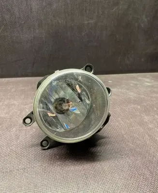 Toyota RAV 4 (XA50) Front fog light 064219L 70618