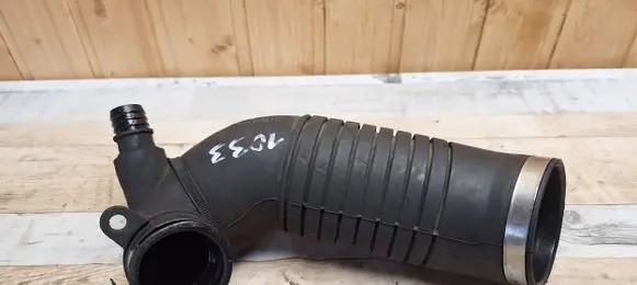 Audi A6 S6 C5 4B Air intake hose/pipe 8D0129615K