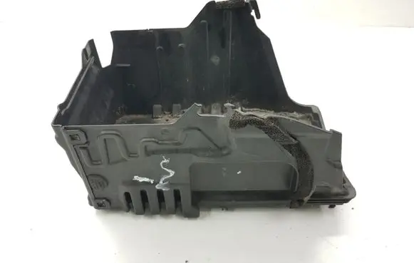 Volvo XC60 Battery tray 30716841