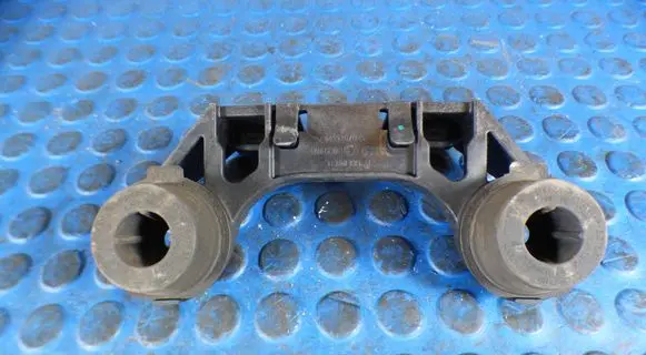 Opel Astra K Muffler mount bracket/holder 39107025 TENNEC01