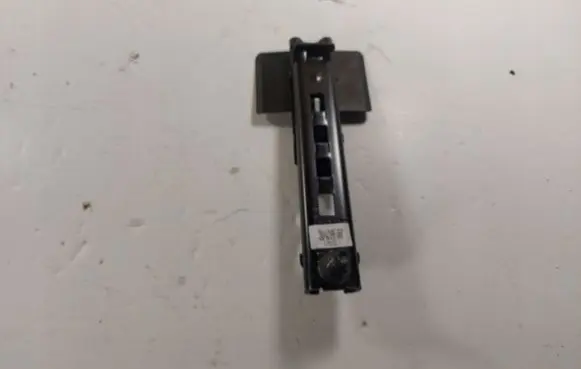 Ford Kuga II Seat belt trim 