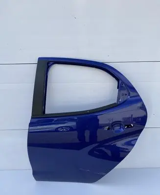 Toyota Yaris XP210 Rear door 67004K0060